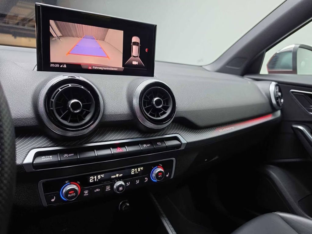 Audi SQ2