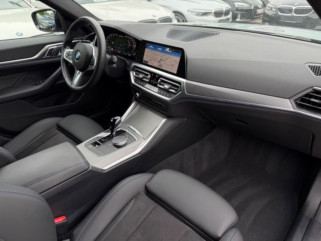 BMW M440
