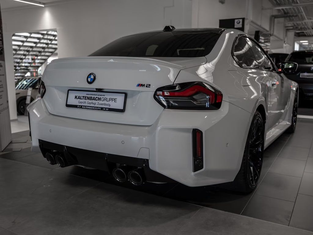 BMW M2