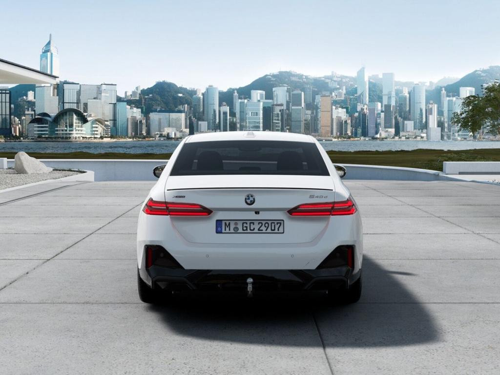 BMW 5 Serie 540 M-Sport xDrive Sedan 540d