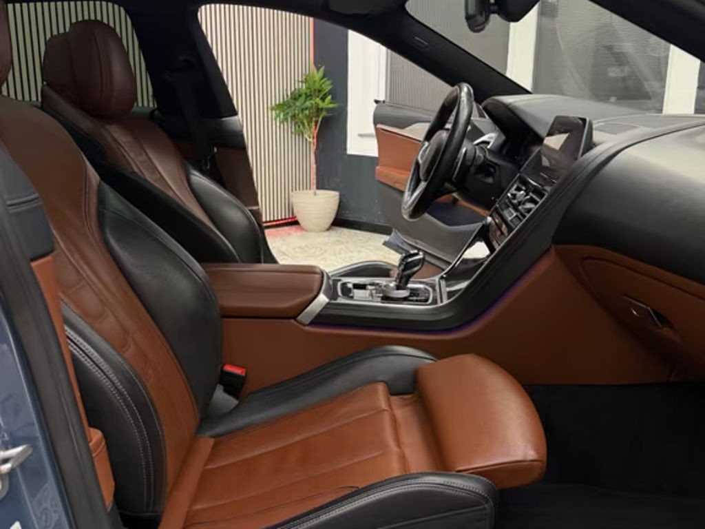 BMW M850
