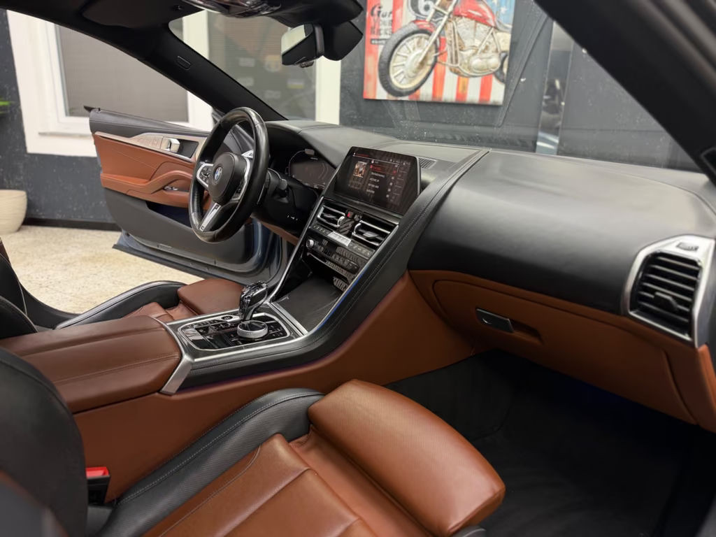 BMW M850