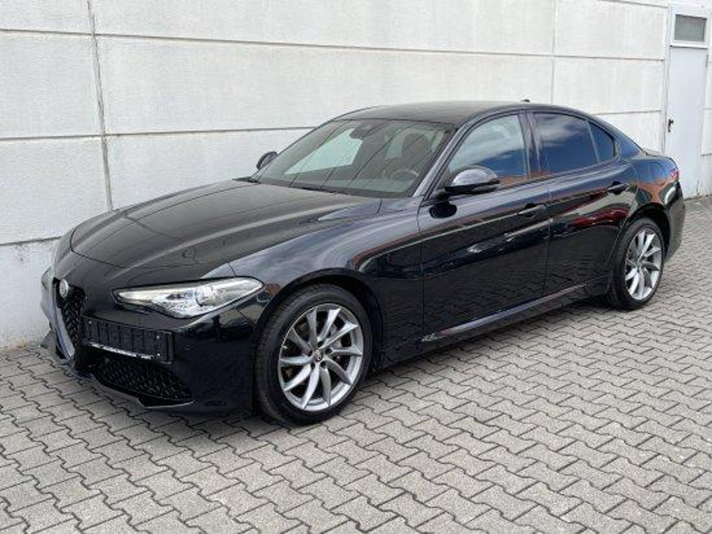 Alfa Romeo Giulia