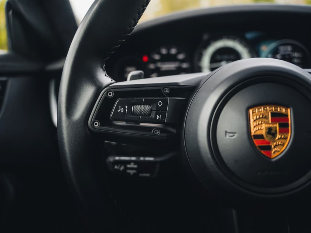 Porsche 911
