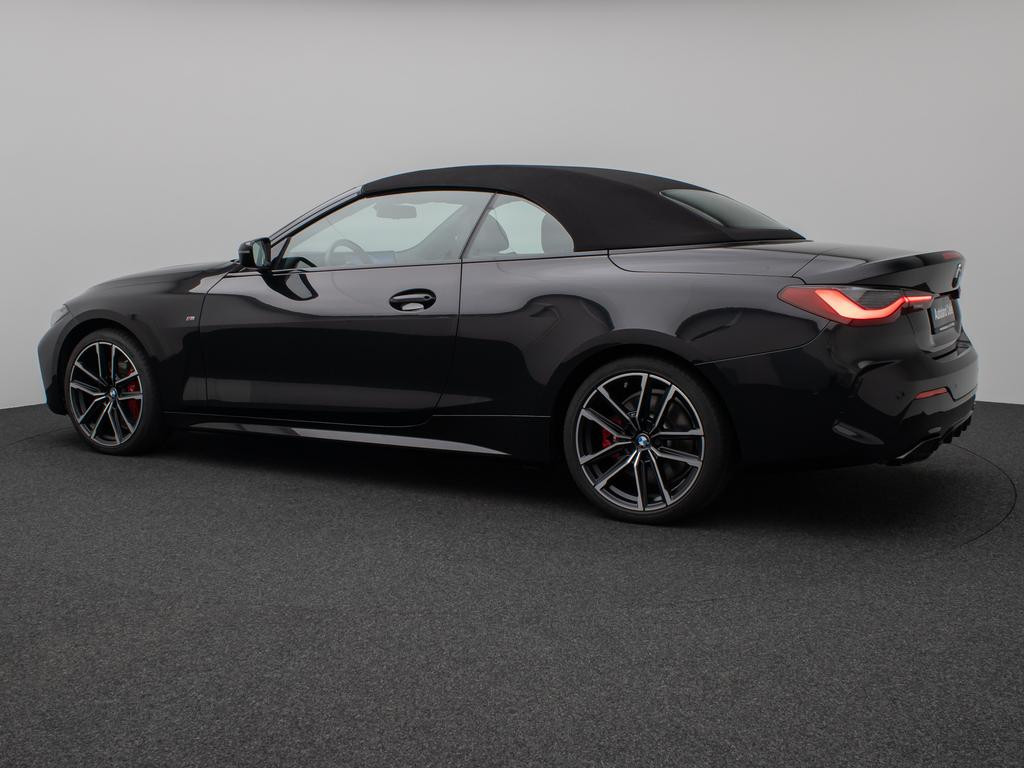 BMW M440