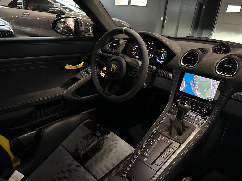 Porsche Cayman