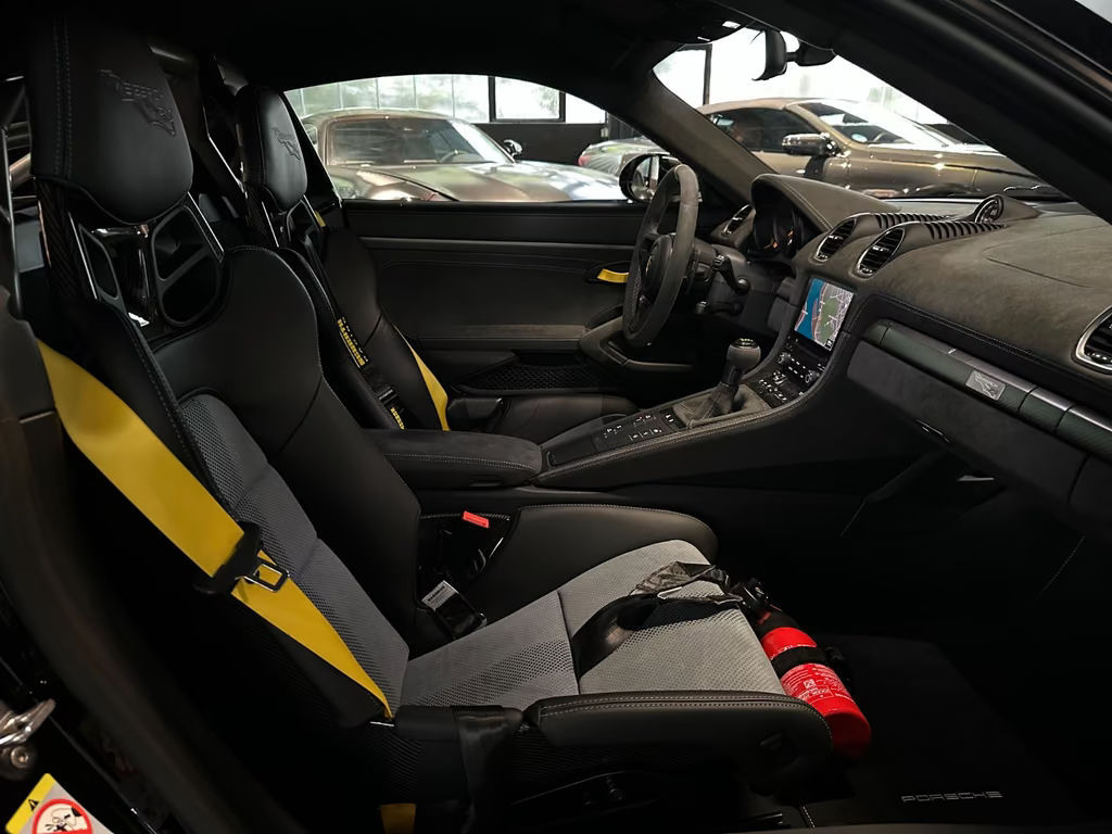 Porsche Cayman