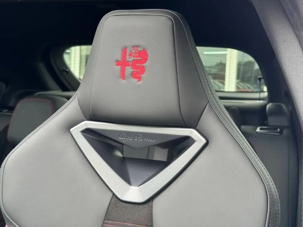 Alfa Romeo Junior