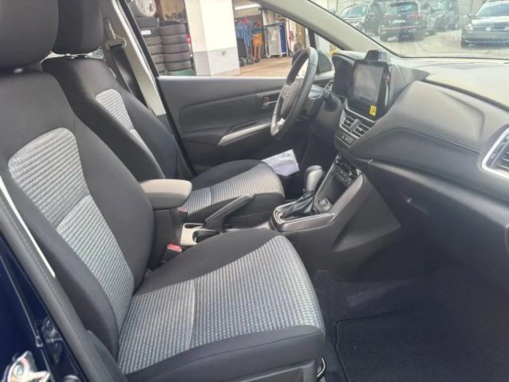 Suzuki S-Cross