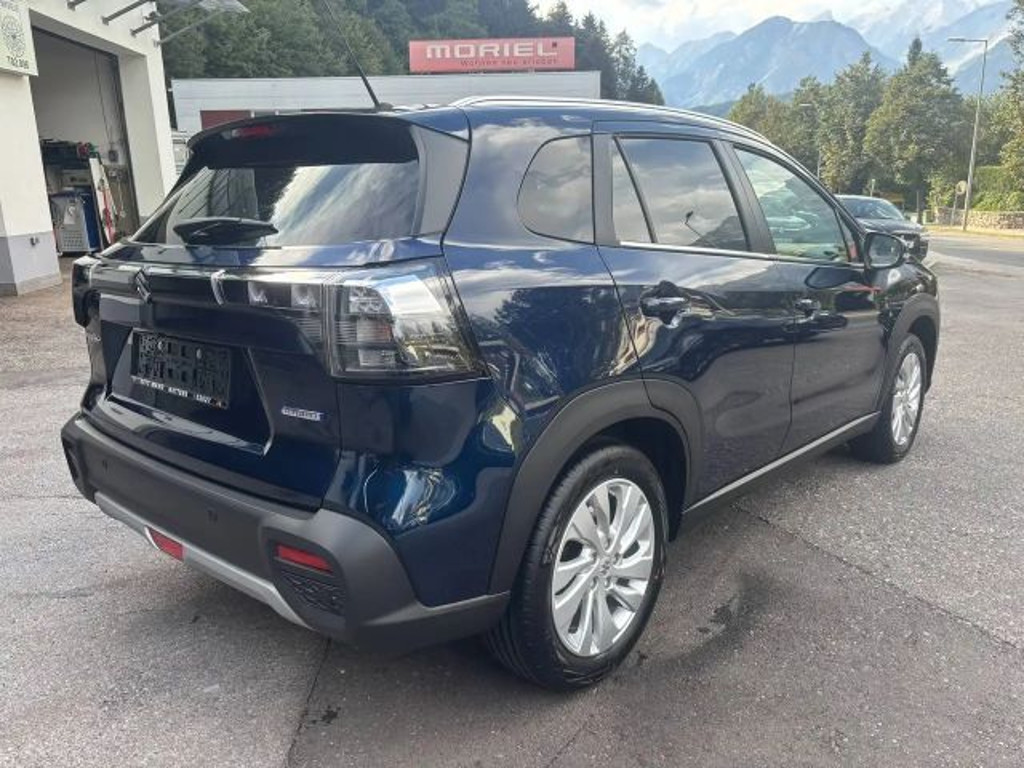 Suzuki S-Cross