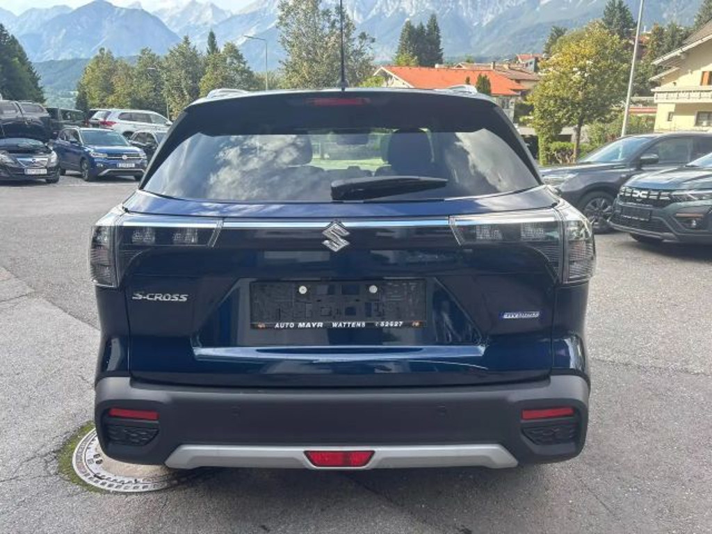 Suzuki S-Cross
