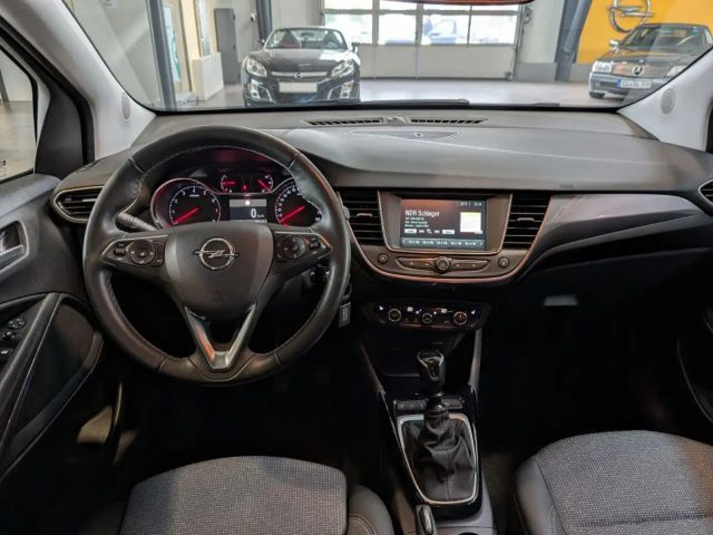 Opel Crossland X