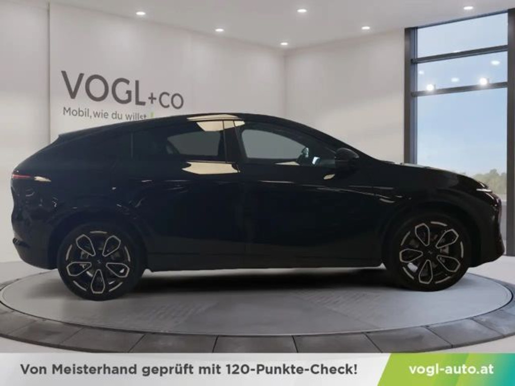 Xpeng G6
