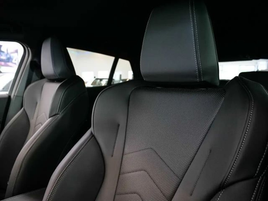 BMW iX2