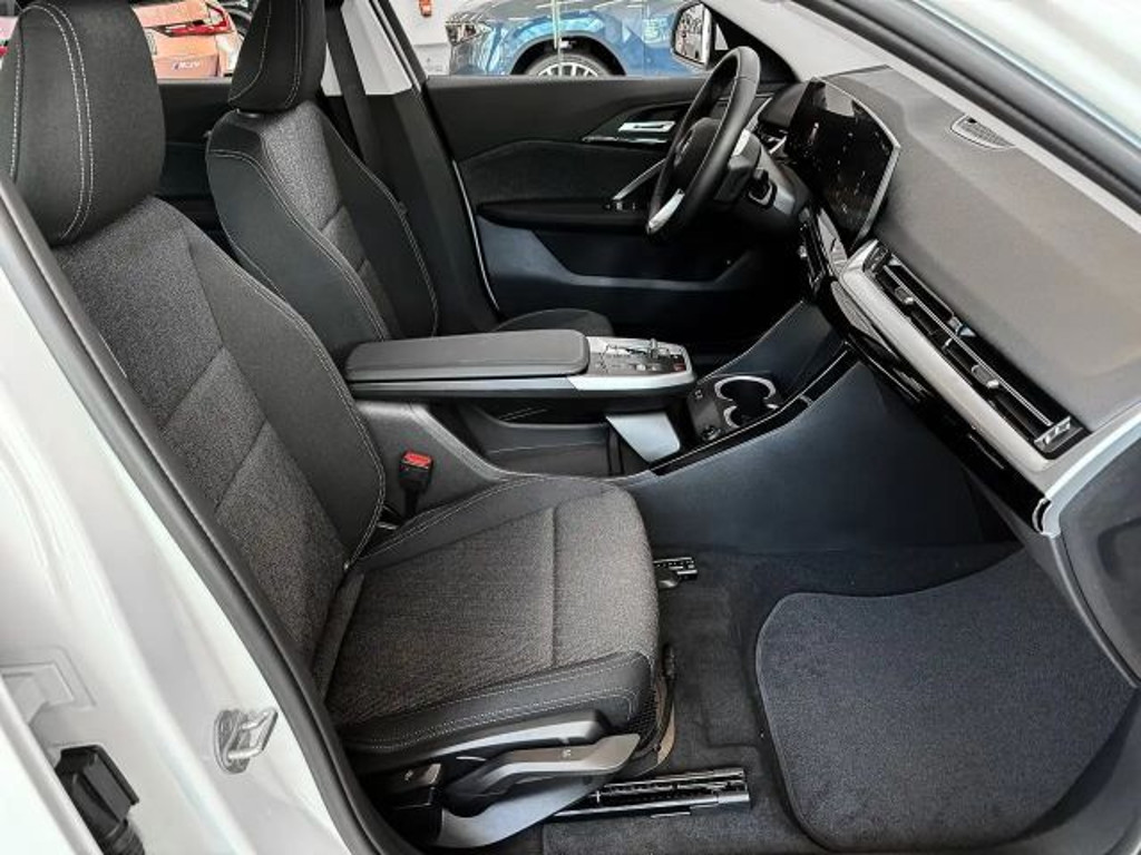 BMW iX2