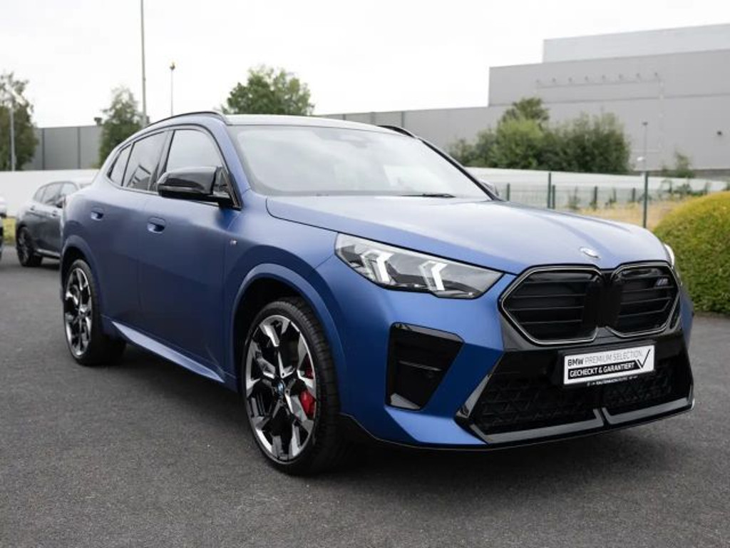 BMW X2