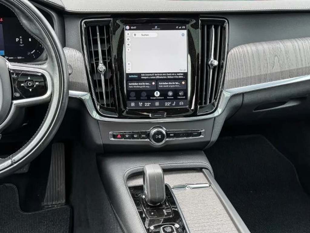 Volvo V90 Cross Country