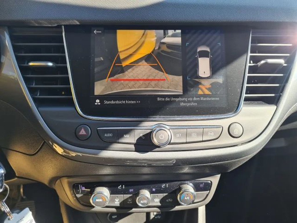 Opel Crossland X