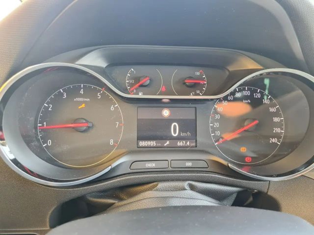 Opel Crossland X