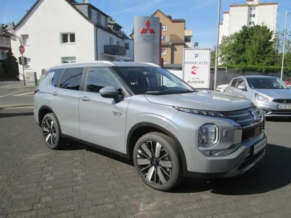 Mitsubishi Outlander PHEV