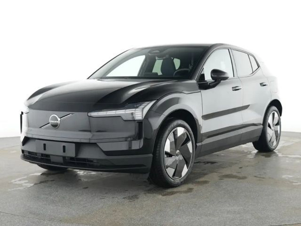 Volvo EX30 Plus Extended range