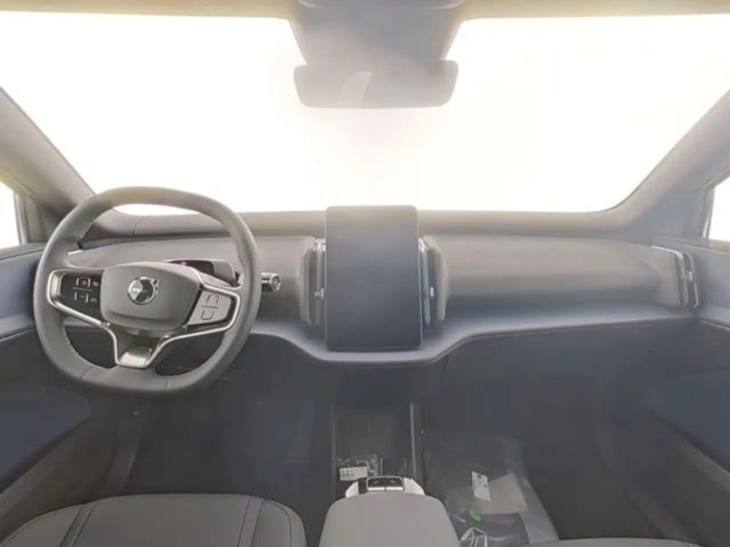 Volvo EX30