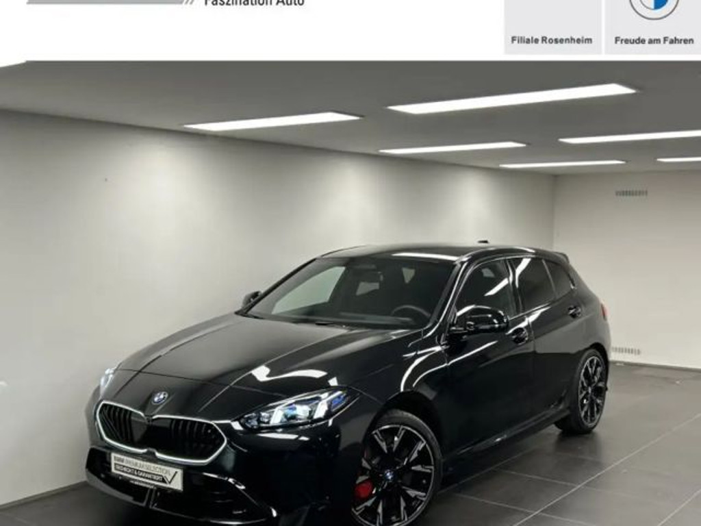 BMW 1 Serie 120 M-Sport Sedan