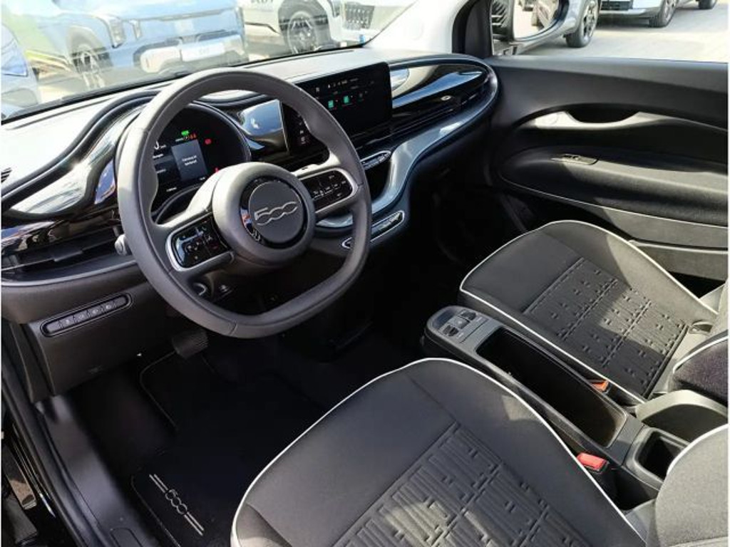 Fiat 500e 42 kWh