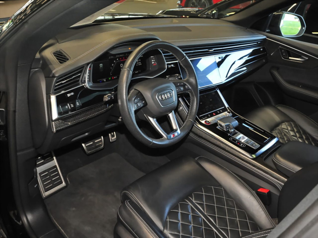 Audi SQ8