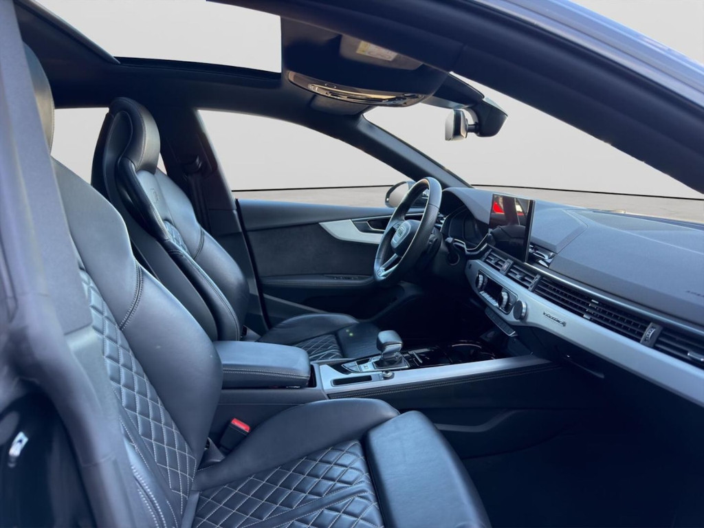 Audi S5