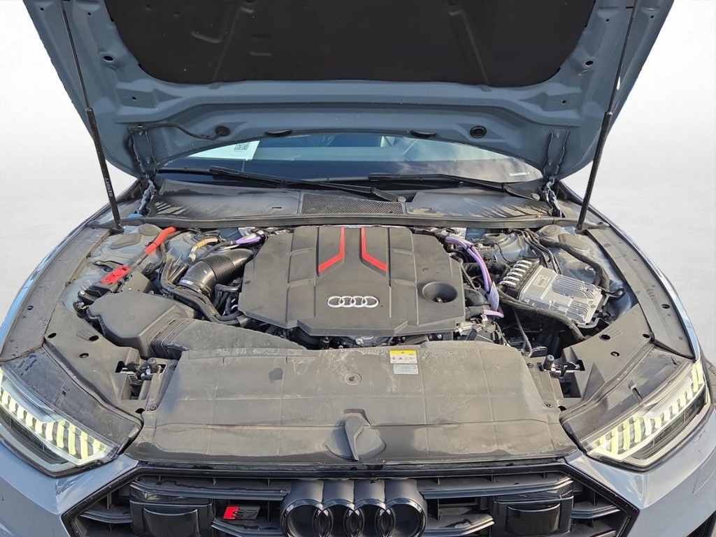 Audi S7