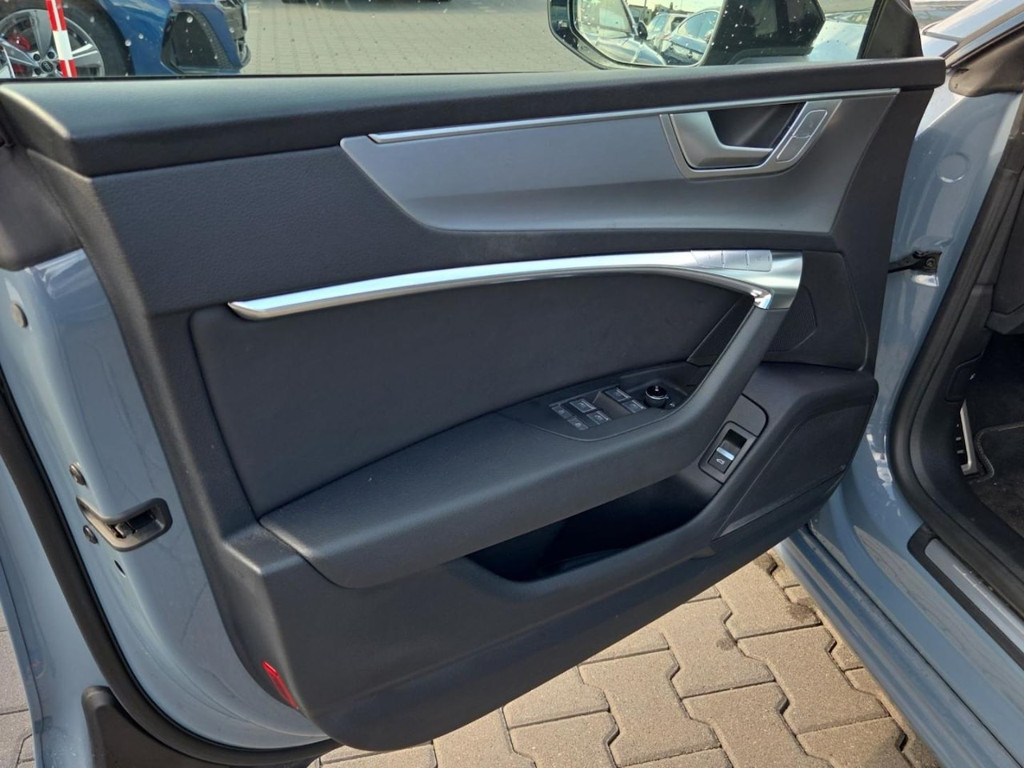 Audi S7