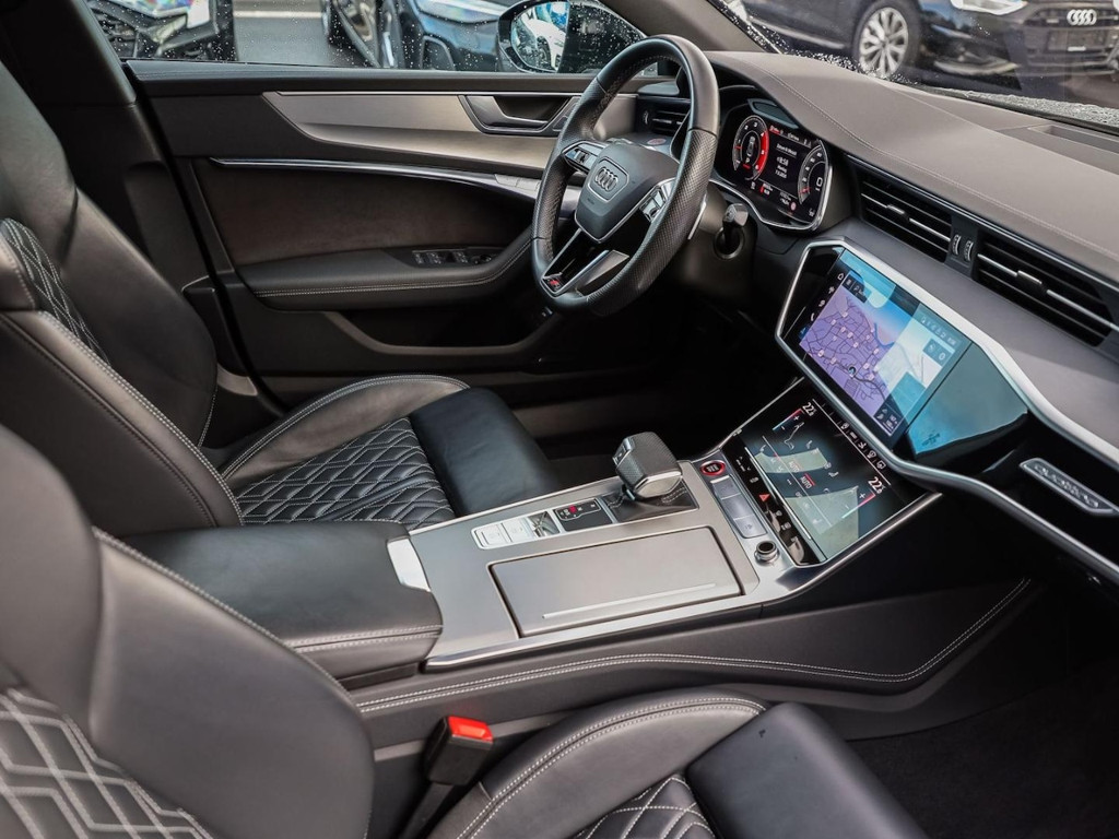 Audi S7