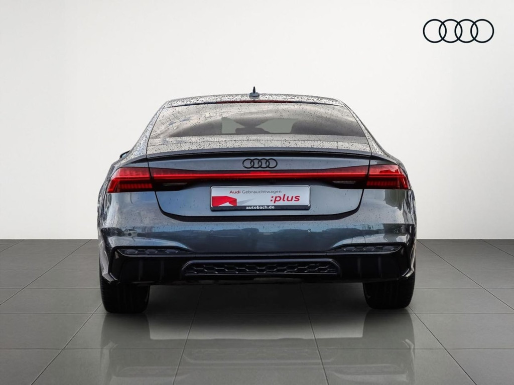 Audi S7