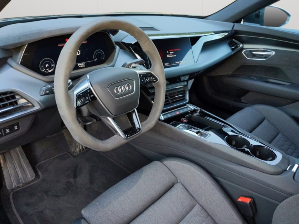 Audi e-tron GT