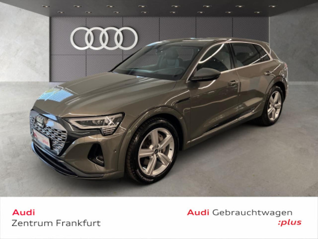 Audi Q8 e-tron Quattro 55