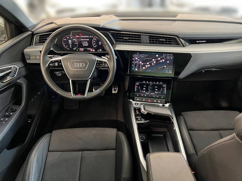 Audi Q8 e-tron