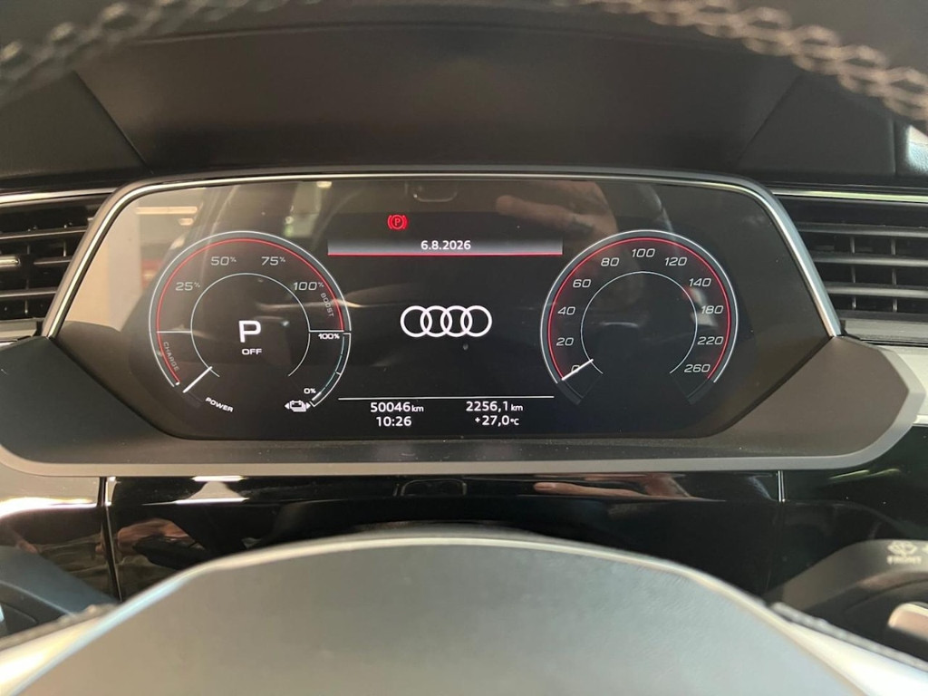 Audi Q8 e-tron