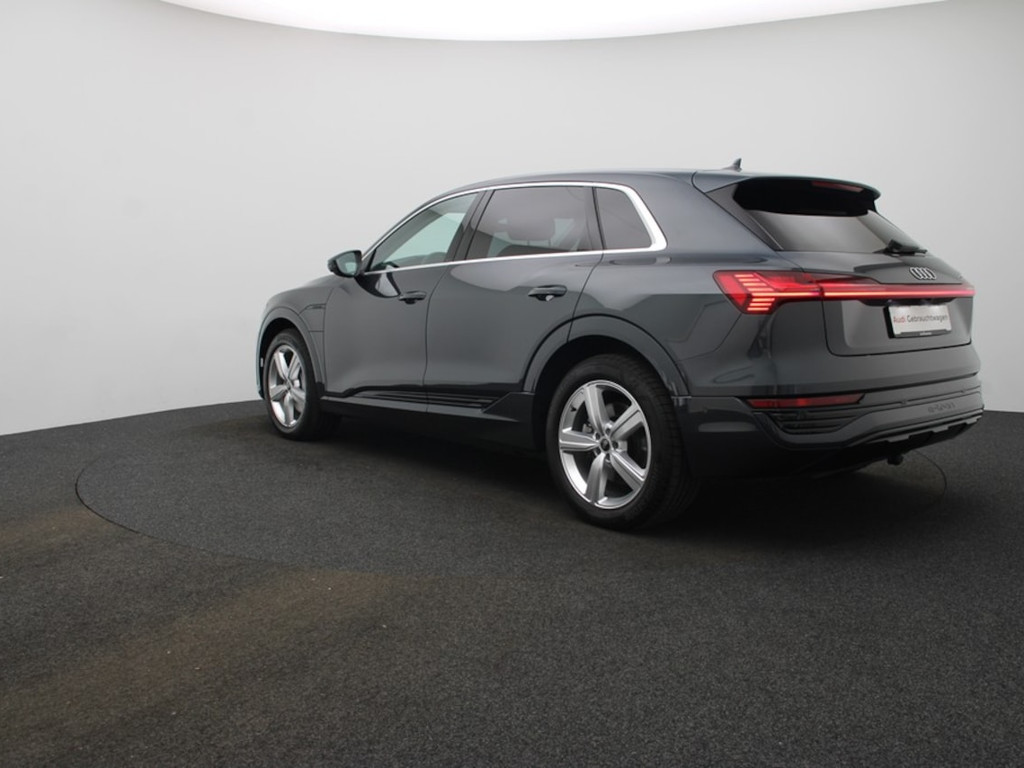 Audi Q8 e-tron
