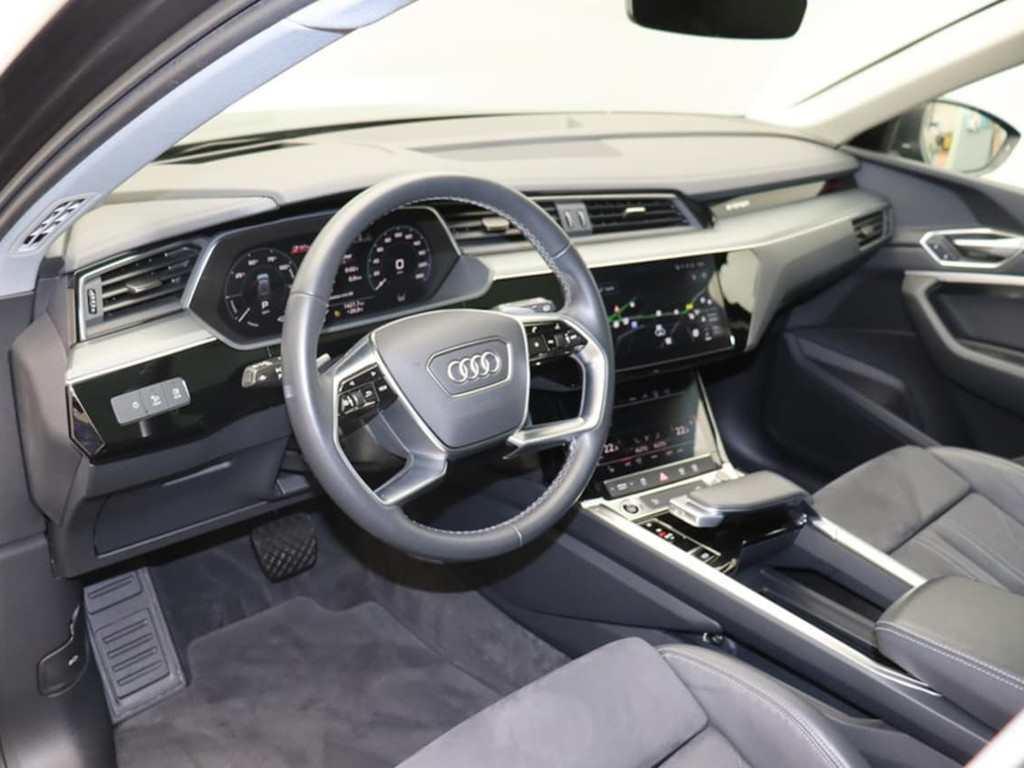 Audi Q8 e-tron