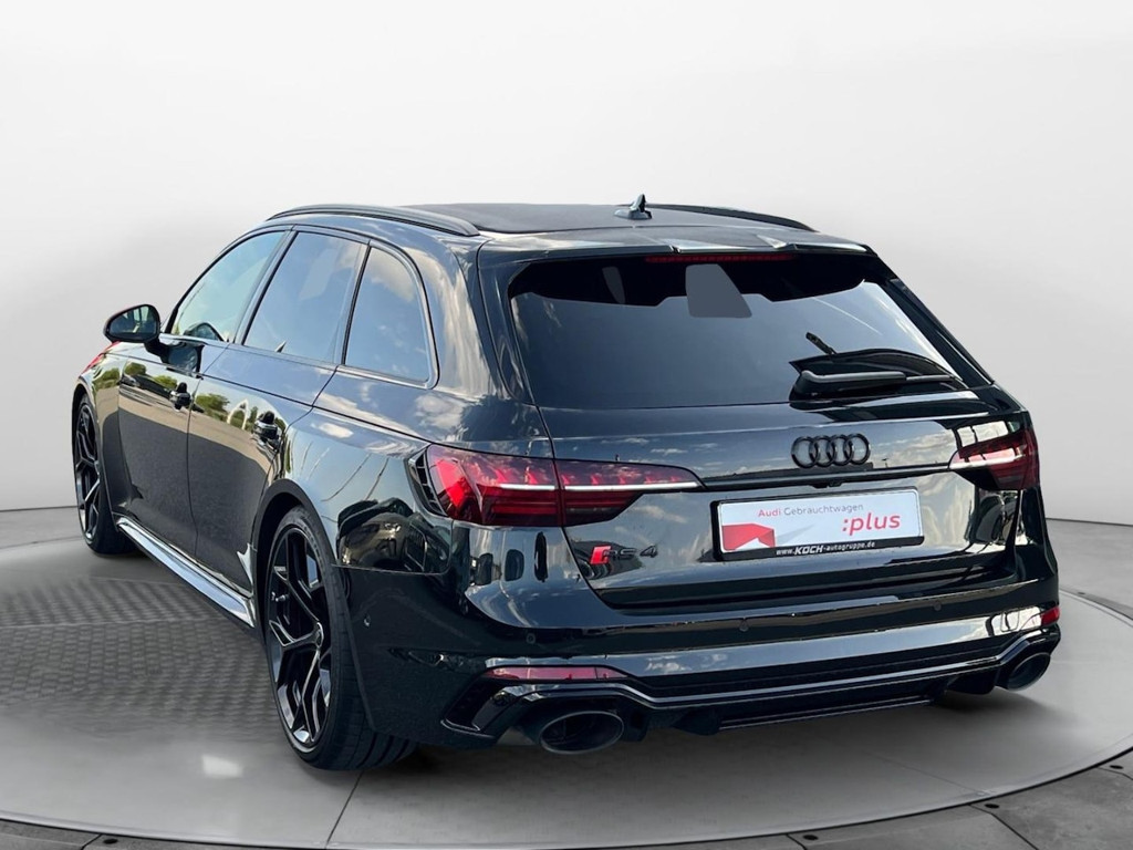 Audi RS4