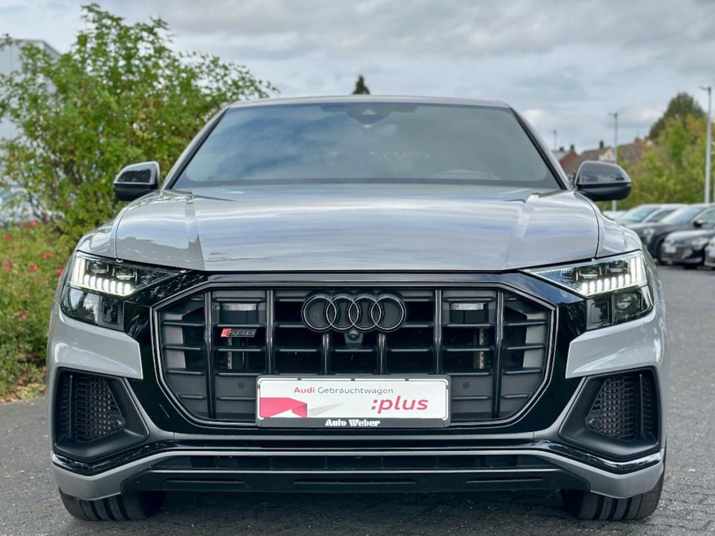 Audi SQ8