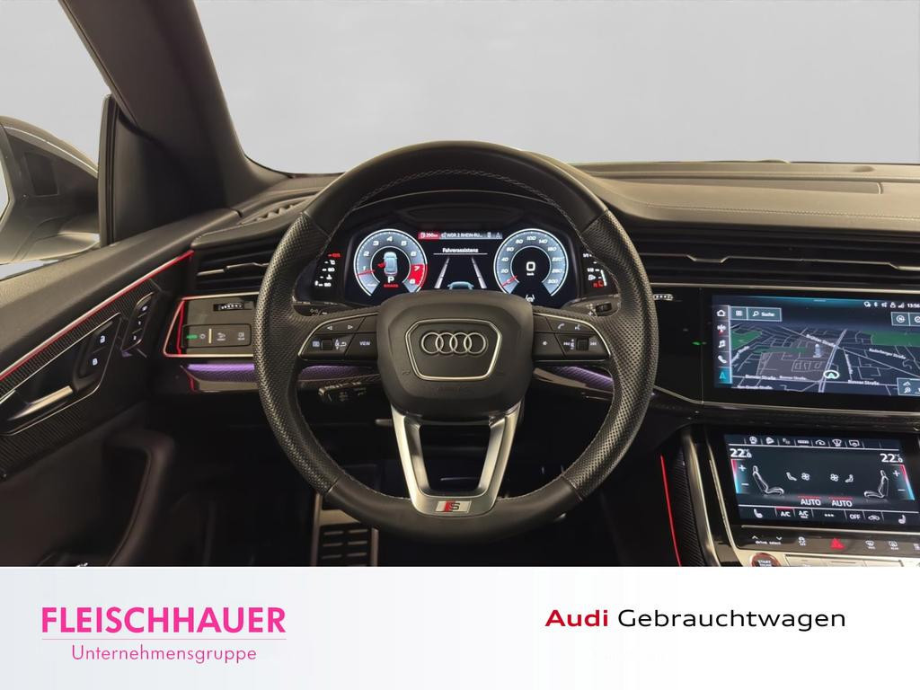 Audi SQ8