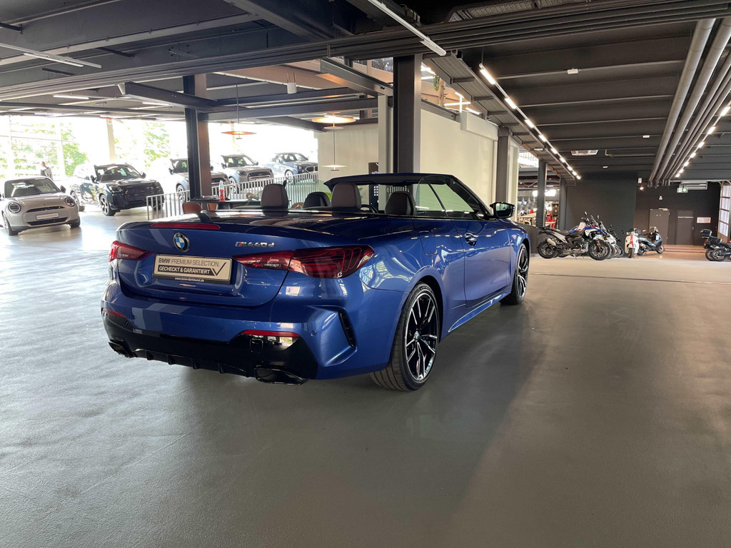 BMW M440