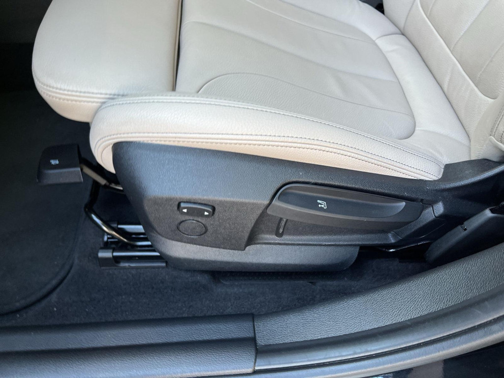 BMW X2 xDrive25e