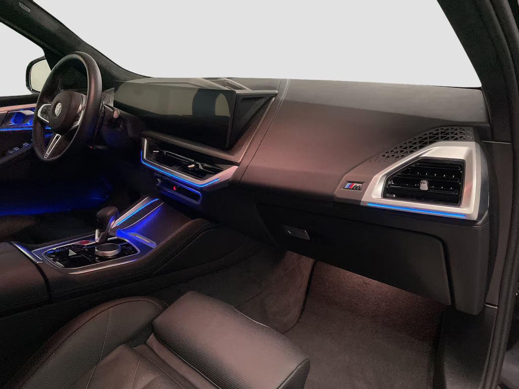 BMW XM