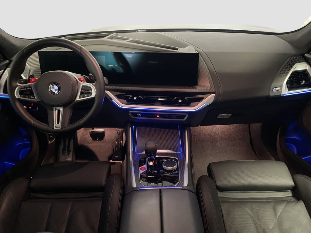 BMW XM