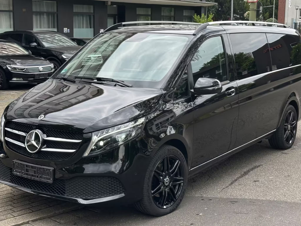 Mercedes-Benz V-Klasse V 300 4MATIC AMG Line Limousine Lang V 300 d