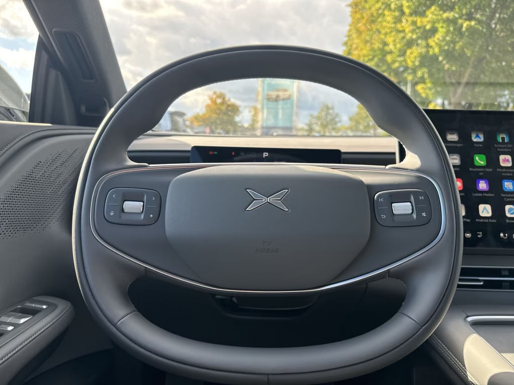 Xpeng G6
