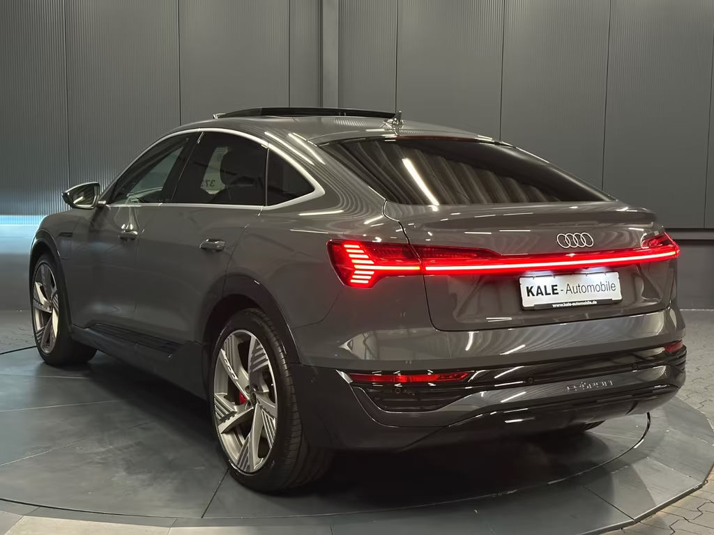Audi Q8 e-tron